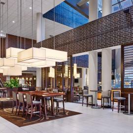 Sheraton Indianapolis Hotel at Keystone Crossing, khách sạn ở Indianapolis