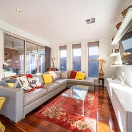 The Arlington - Easy Stay near Entertainment & CBD