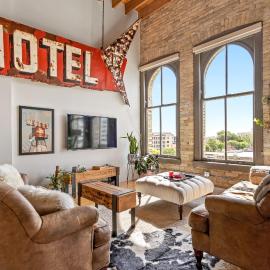 The Goatel - 1 bdrm apartment