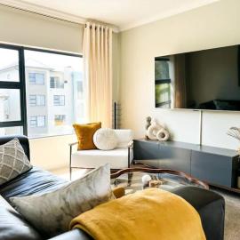 Spacious 2 Bedroom Apartment in Carslwald, Midrand - Business and Family friendly - 2 Elizabeth Place