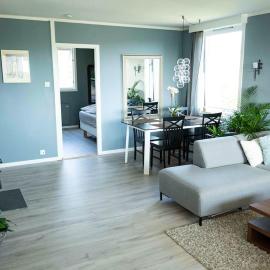 5 minutes to downtown Arendal-Free Parking, hotel di Arendal