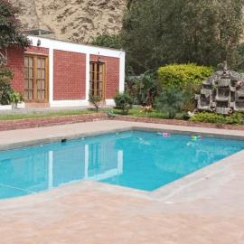 Las buganvilias, hotel sa Pachacamac