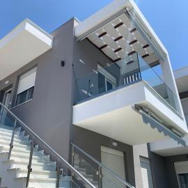 Perla apartment、Orfánionのホテル