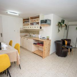 Golden Kosher Suite, hotel a Kefar Weradim