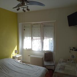 Chambre meublée au cœur de ville - chez l'habitant