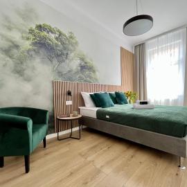 LUNA Apartments, hotel in Jelenia Góra