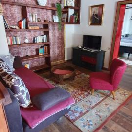 Ferienwohnung Vogl mit Klimaanlage und Kaminofen: Viechtach şehrinde bir otel