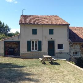 La petite halte, hotel v destinácii Bellac