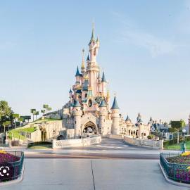 Logement entier proche Disneyland, hotel in Montry
