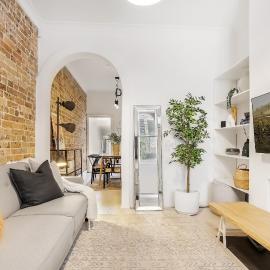 Surry Hills l 2 Bedroom Terrace Home, hotel i Sydney