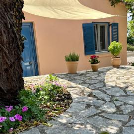 Gerolimos Cottage, hotelli kohteessa Angón