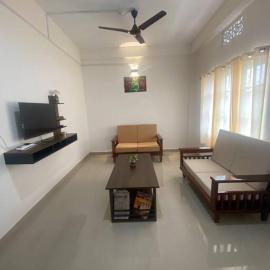 Winter Sky - a 2bhk beautiful apartment, hotel in Tinsukia
