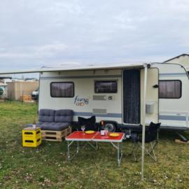 Louise´s Camper, Hotel in Neusiedl an der Zaya