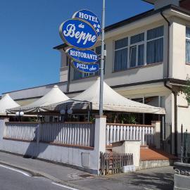 Da Beppe โรงแรมในChiesina Uzzanese