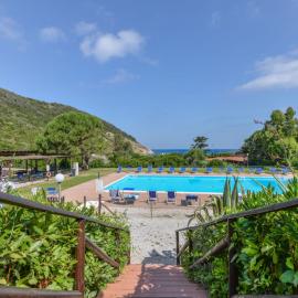 Apartment Altaluna-6 by Interhome, hotel a Nisporto