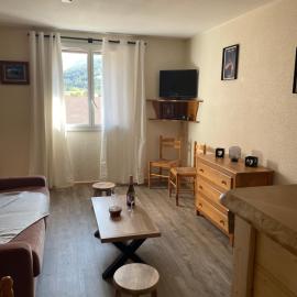 Studio tout confort, hotel v destinácii Barcelonnette