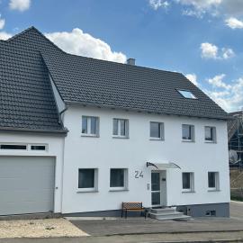 Das Haus im Biosphärengebiet Schwäbische Alb、ドルンシュタットのホテル