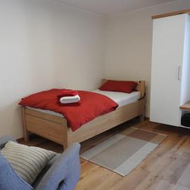 Einzel- Monteurzimmer barrierfrei, hotel v destinácii Forchtenberg