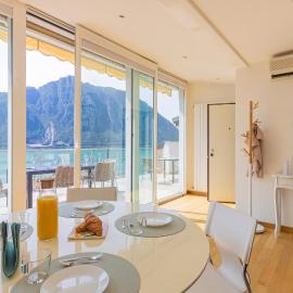 Casa Madlen - Bright Attic with Marvelous View