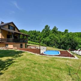 Jungle House with private pool, hot tub and sauna
