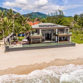 Villa U - 3BR Beachfront Haven, hotel a Lipa Noi