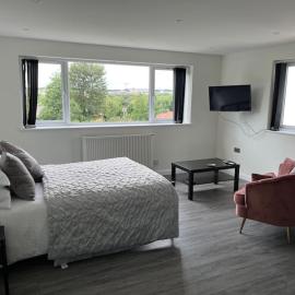Studio apartment in Harefield