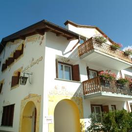 Hotel Conrad, hotel Scuolban
