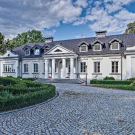 Hotel&SPA Dwór Droblin, hotel v destinácii Leśna Podlaska