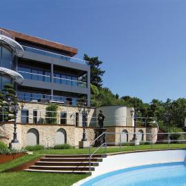 Villa via Lapis - Panoramablick über Dresden - Garten - Pool - Sauna - Luxus、ドレスデンのホテル