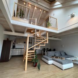 Ferienwohnung mit Balkon, hotel in Oberelsbach