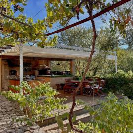 Glamping do Zê, hotel in Cernache do Bonjardim