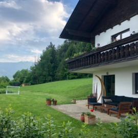 Home Sweet Vacation Home: Ledenitzen şehrinde bir otel