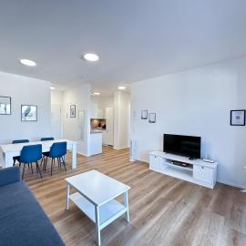 SUITE4ME - Balkon I Küche I Waschmaschine I Mainz-Kostheim, hotel i Wiesbaden