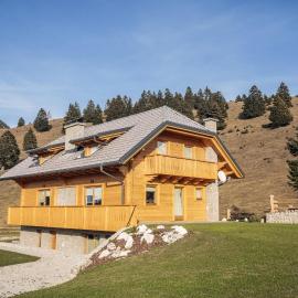 Apartments Krvavec, hotel u Čeklju na Gorenjskem