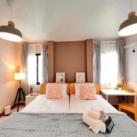 Viesnīca Por poshtel Kanchanaburi pilsētā Kānčanaburī