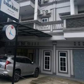 RedDoorz near Stasiun Pematangsiantar, hotel en Pematangsiantar