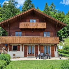 Le Petit Bois, hotel a Les Rousses