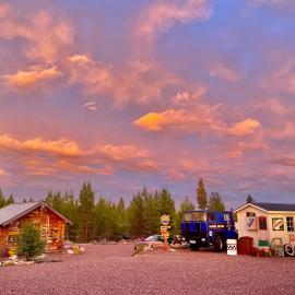 Offroadcamp Dalarna - Adventure Camping & Cabins, hotel em Sörsjön