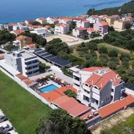Aparthotel Plat, hotel u gradu Kožino