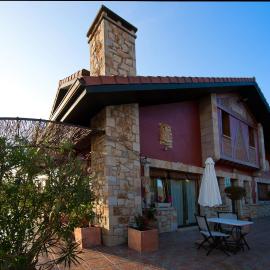 Hotel Katxi, hotel v destinácii Morga