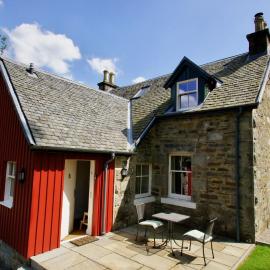 Edinample Lodge, hotelli kohteessa Lochearnhead