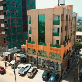 New Heaven Hôtel, hotel Yaoundéban
