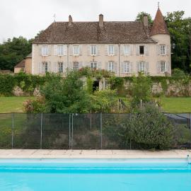 Château pour se retrouver, hotell sihtkohas Larochemillay