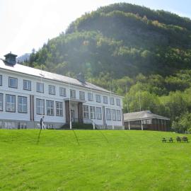 Hardanger Hostel B&B, hotelli kohteessa Lofthus