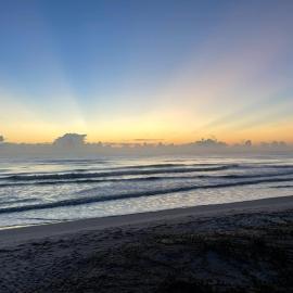 Serenity One 100 percent Oceanfront 6 Bedrooms, hotel in Ponte Vedra