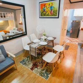 Kozy Haven - Wifi + AC: Butuan şehrinde bir otel