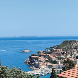 Isola del Giglio casa Nico e casa Camilla Monticello Giglio Porto, hotel a Giglio Castello