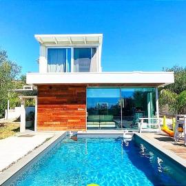 Mia glass house Elite Villas & Exclusive Suites