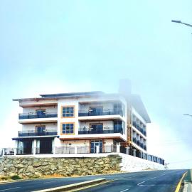 فندق كوخ الضباب النماص: Al Namas şehrinde bir otel
