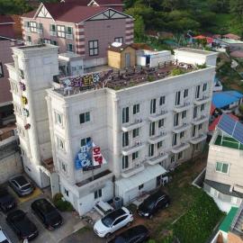 거제에 위치한 호텔 Pataya Motel